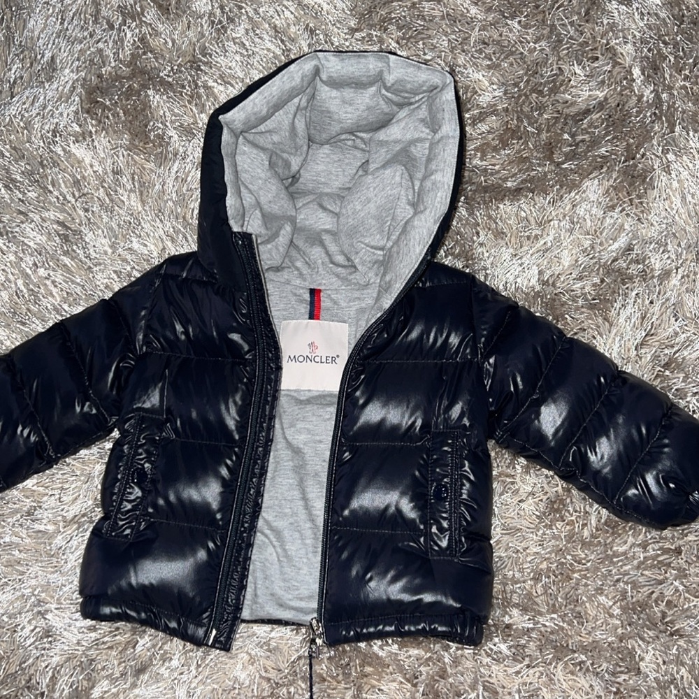 Moncler: Blue